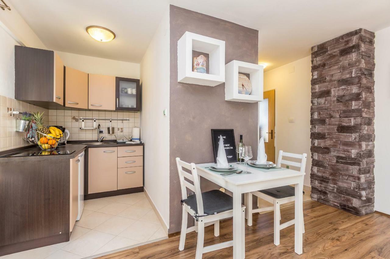 Studio Apartman Magdalena Apartment Omisalj Luaran gambar